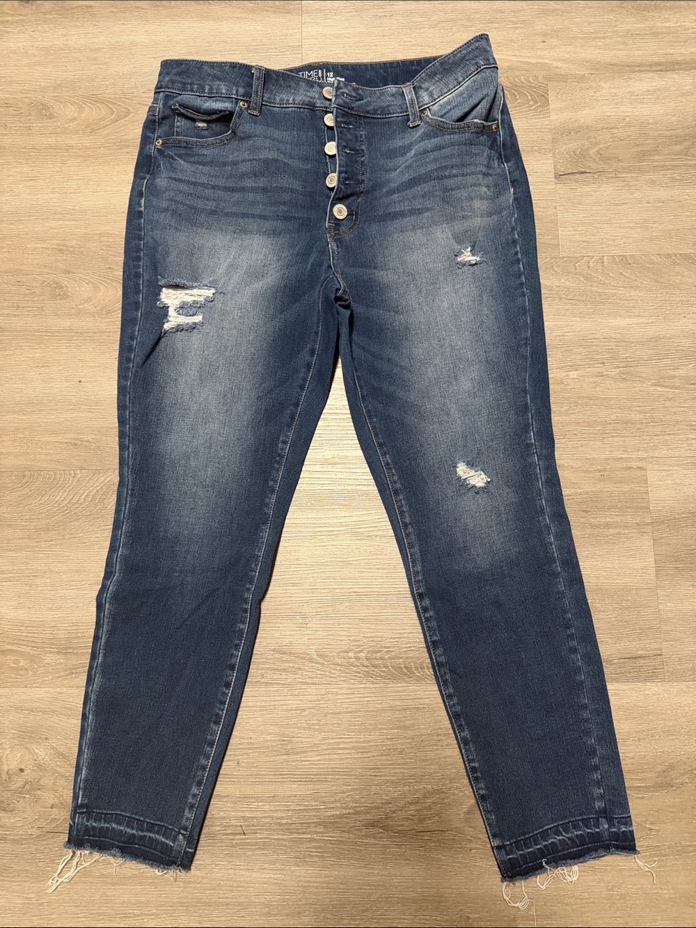 Time and Tru Distressed Button-Fly Cropped Jeans - Dark Blue